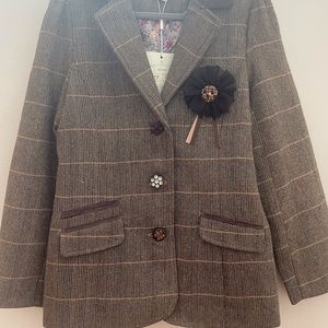 NWT Girls formal blazer jacket with pin